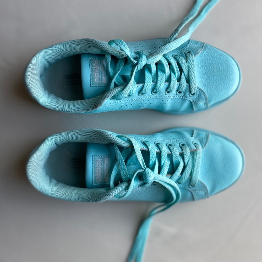 ❌SOLD❌ ADDIDAS Neo Cloadfoam Sneaker - Picture 2 of 6